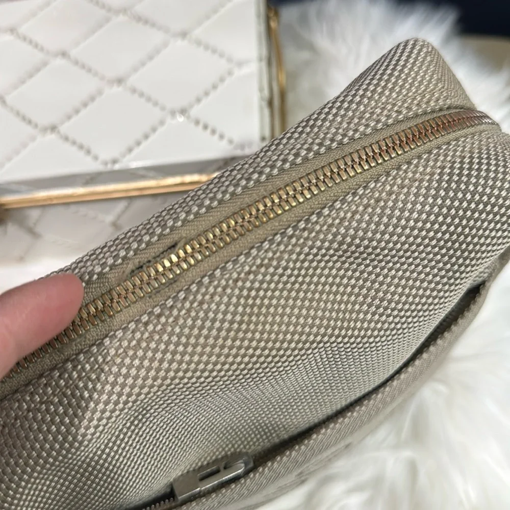 🔥SALE PRICE🔥🩶Louis Vuitton Unisex Damier Geant Citadan Shoulder Bag - Picture 15 of 17